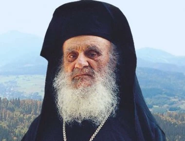 Γέροντας Αμβρόσιος: «Από τα 10 εκατομμύρια Ελλήνων μετά τα γεγονότα θα μείνουν... » (βίντεο)